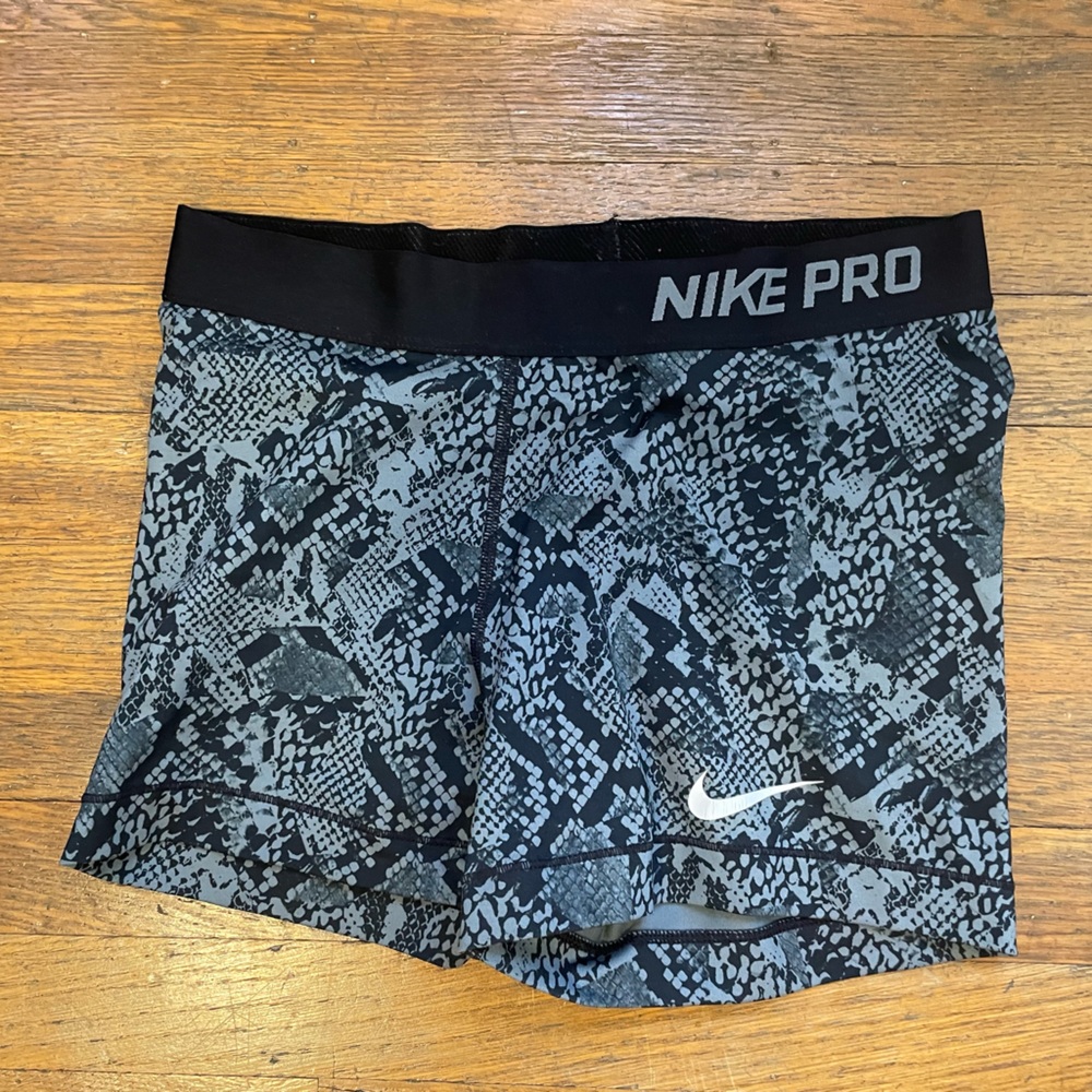 Nike pro spandex shorts